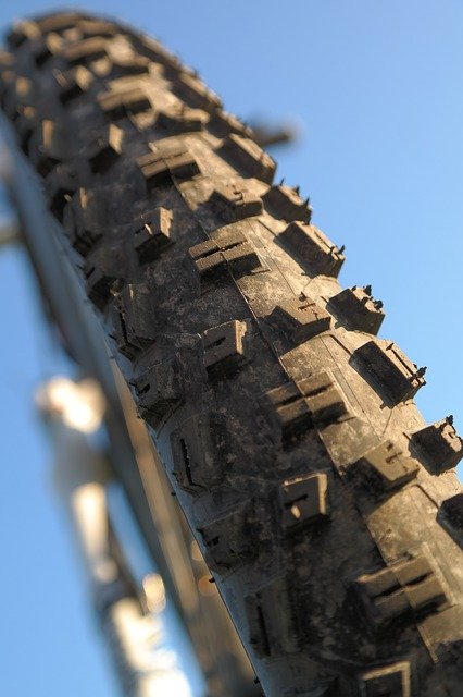 mountain bike insurance tyre