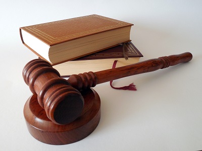 Trustees & committee members gavel and book